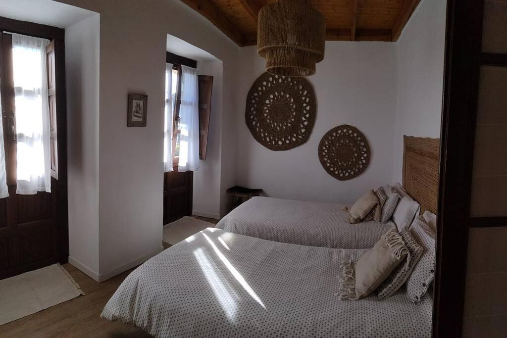 La Casina Roja - Santolaya De Cabranes Villa Arboleya Dış mekan fotoğraf