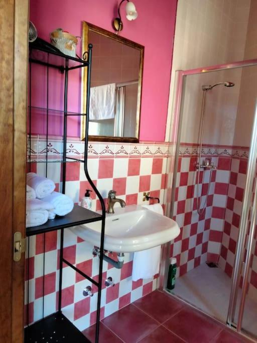La Casina Roja - Santolaya De Cabranes Villa Arboleya Dış mekan fotoğraf