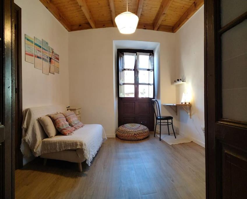 La Casina Roja - Santolaya De Cabranes Villa Arboleya Dış mekan fotoğraf